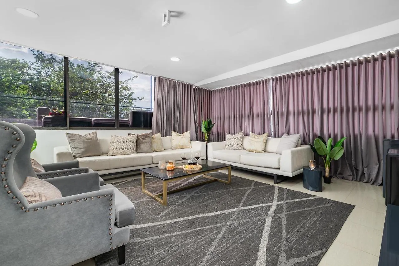 Casa Catalina Luxury 9Bdr Villa In Lleras Park Medellín