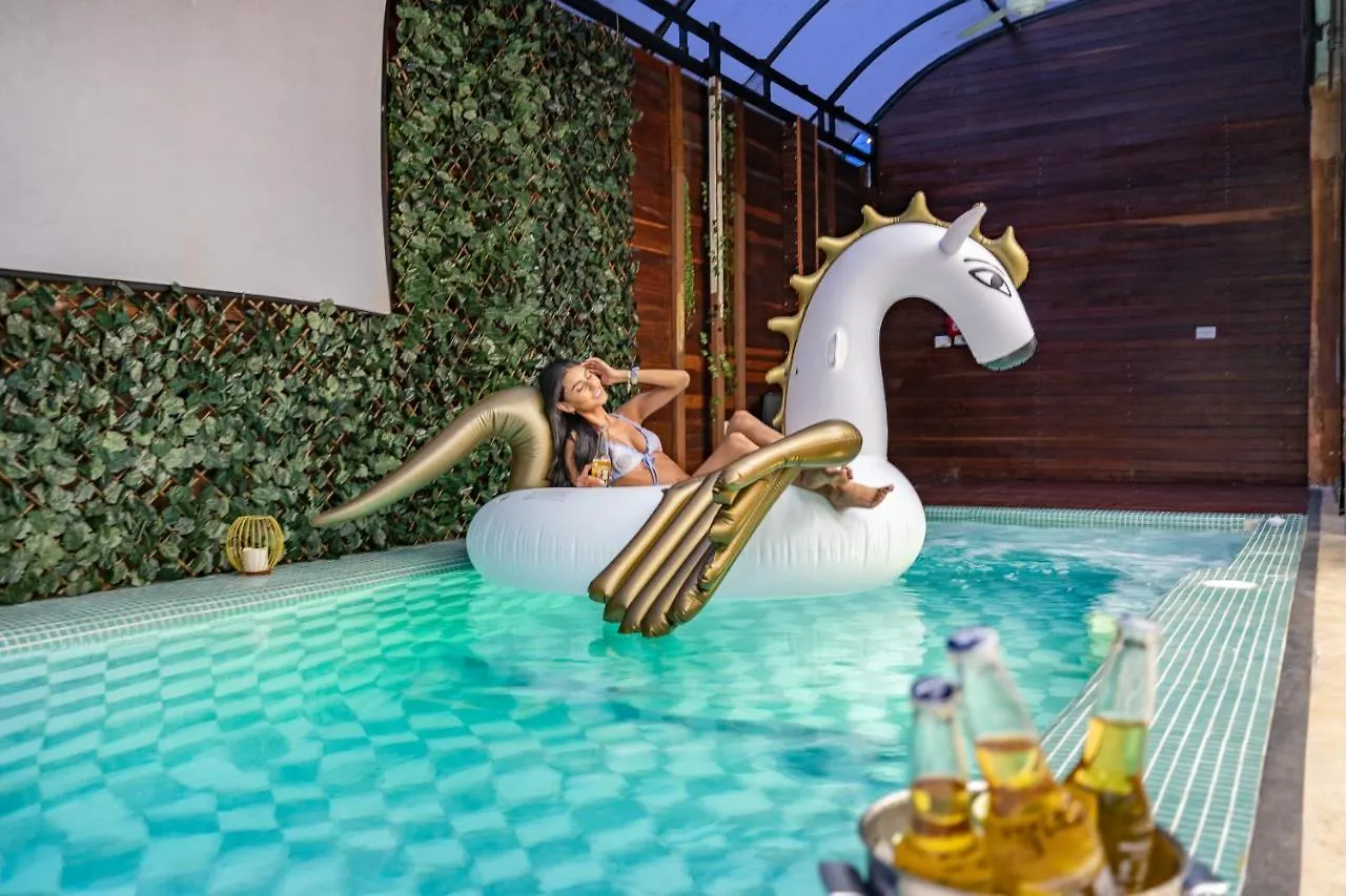 Casa Catalina Luxury 9Bdr Villa In Lleras Park Medellin
